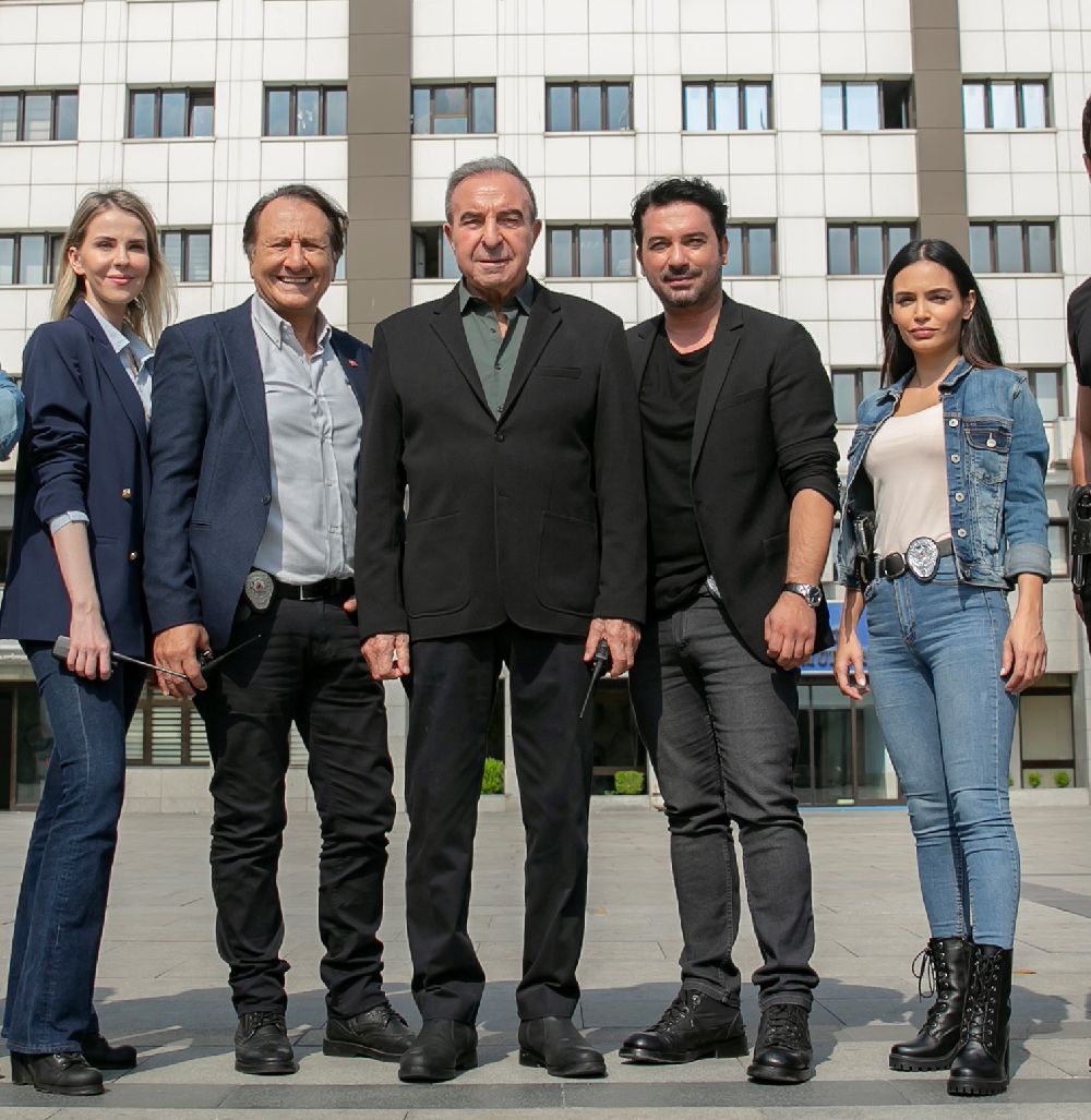 Ekrana dönecek Arka Sokaklar dizisinde flaş ayrılık