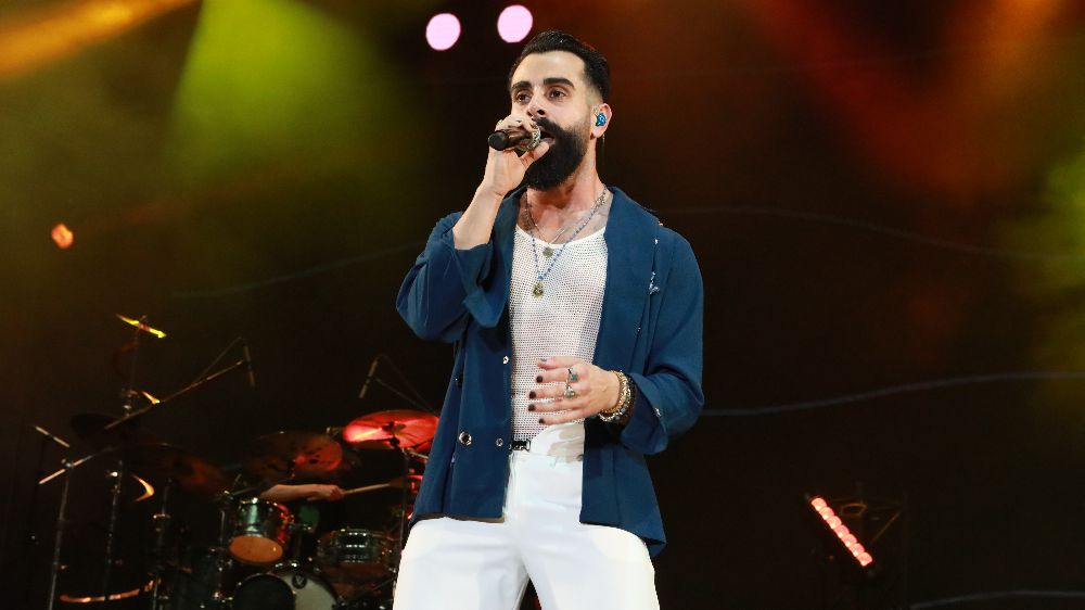 Gökhan Türkmen Kuruçeşme Açıkhava Sahnesi’nde aşkın izlerini bıraktı