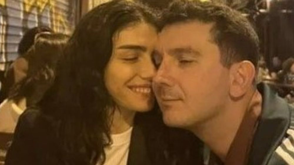Hazar Ergüçlü sevgilisi Kutay Soyocak ile ilişkisi hakkında flaş itirafta bulundu