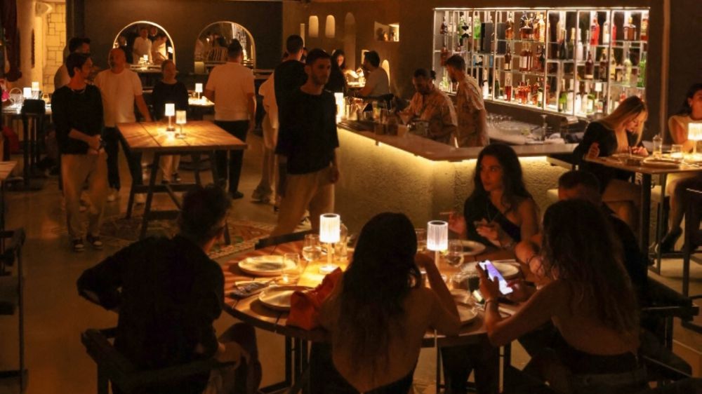 Lezzet ve eğlencenin buluşma noktası The Barra Alaçatı açıldı