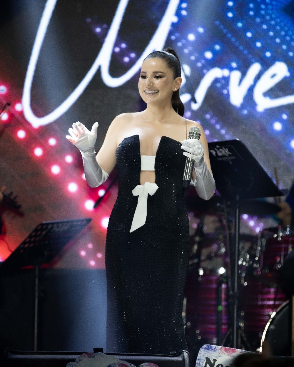 Merve Özbey anneliği anlattı