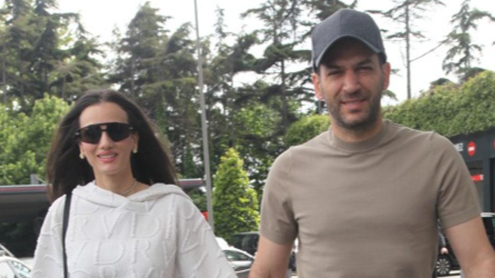  Murat Yıldırım ile eşi Iman Elbani yaz öncesi alışveriş yaptı