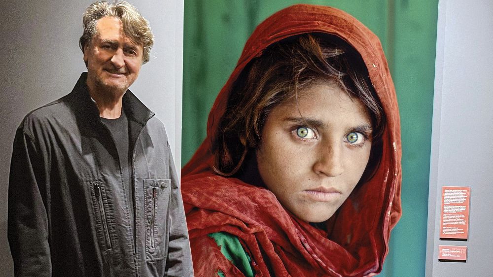 Muzaffer Yıldırım ‘Afgan kızı’ portresini sanat koleksiyonuna ekledi