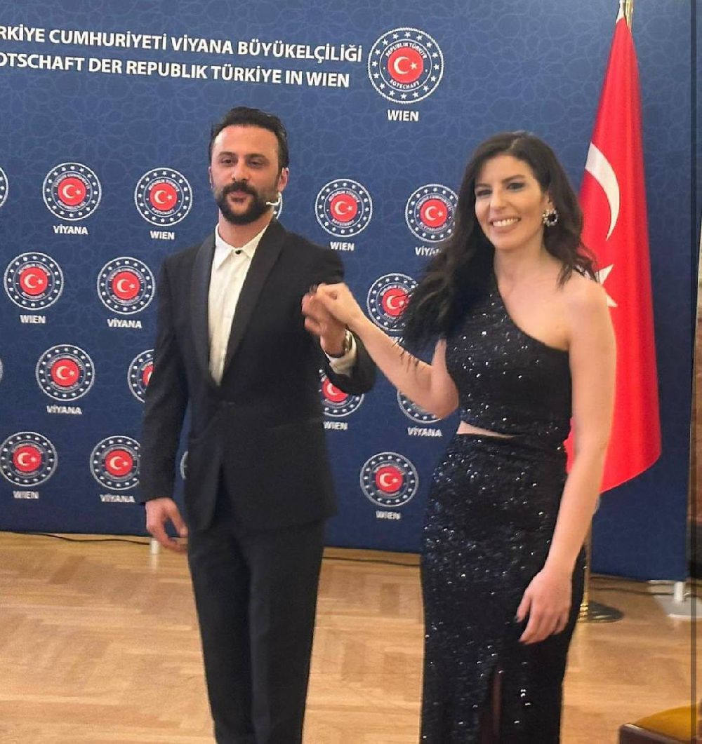 Onur Dilber’den Viyana’da şiirli türkülü Anadolu esintisi