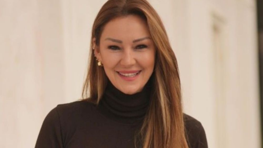 Pınar Altuğ'dan hayranlarını sevindirecek haber