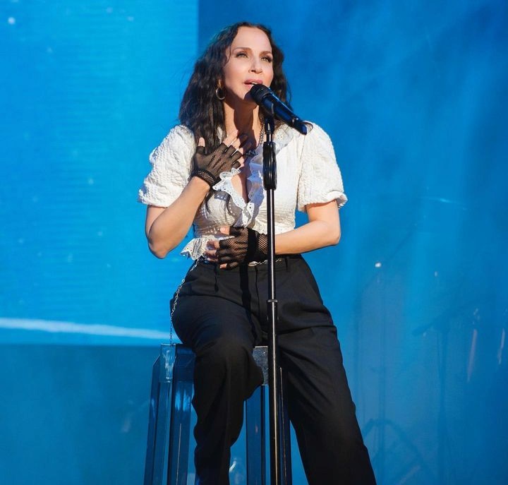 Sertab Erener'den anlamlı proje