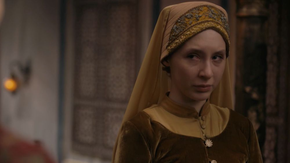 Alara Eriç Sırp Cariye Nergis rolünde