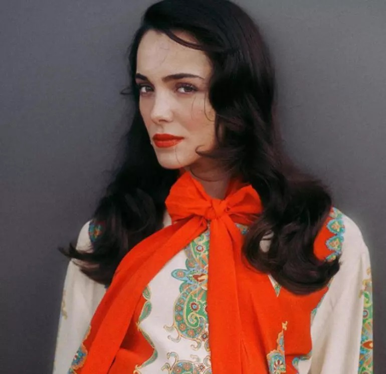 Dilan Çiçek Deniz'e şok! Değişimi işinden etti!