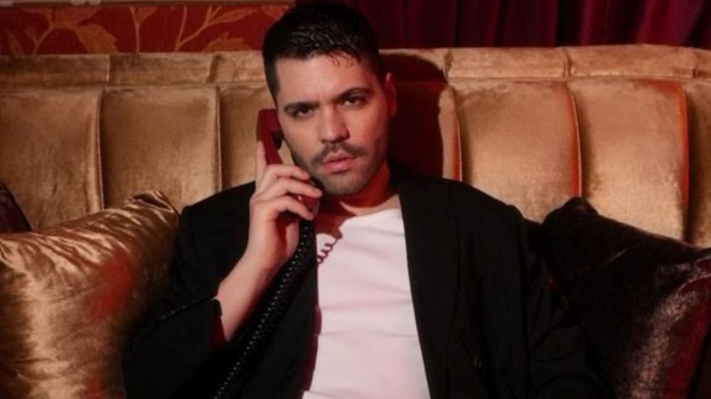 Emir Can İğrek fenomen olan Ali Cabbar şarkısının çalıntı olduğu iddialarına cevap verdi