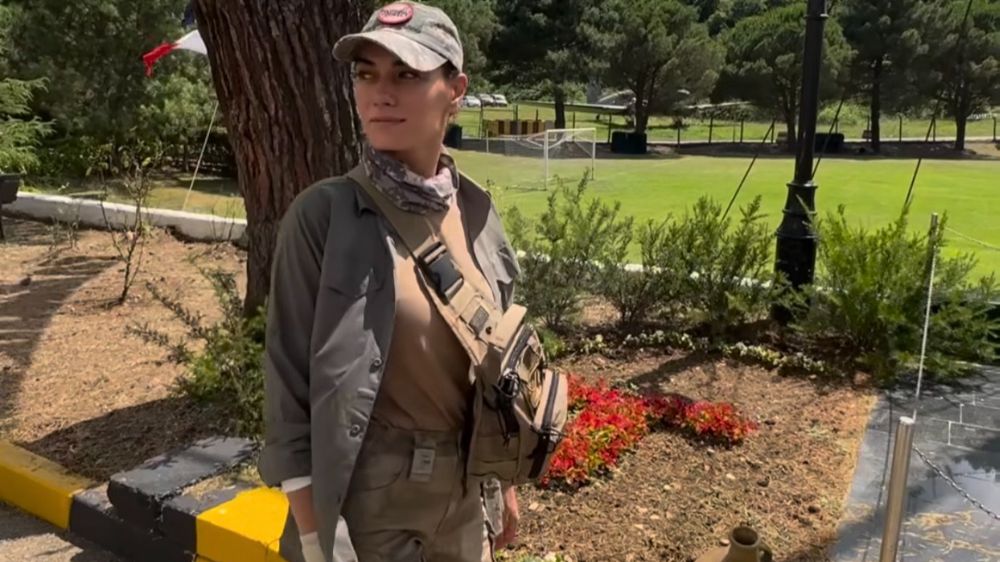 Hande Subaşı’ndan SAT komandolarına ziyaret