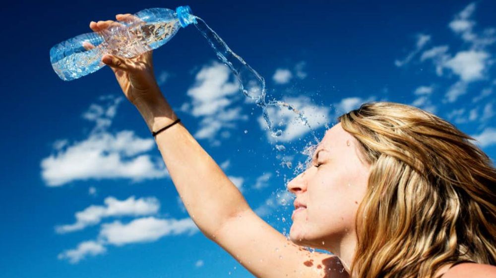 Kavurucu sıcaklar geldi sıcak çarpmalarına dikkat! Hipertermi ateş ile karıştırılmamalı