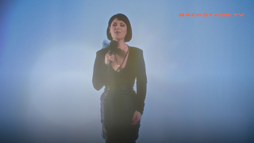 Mikrofon kablosundan etek yaptılar!