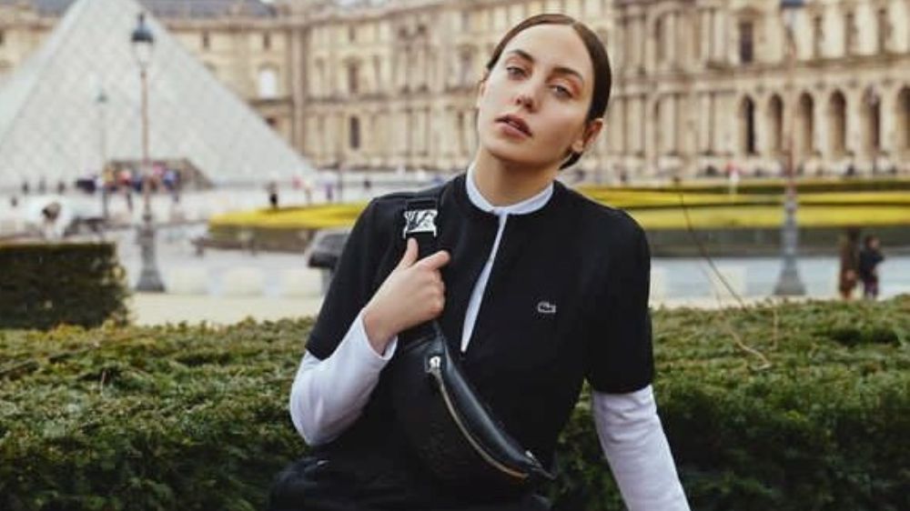 Öykü Karayel'den oğlu Roman ile ayna pozu