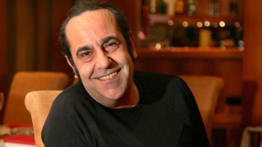 Özkan Uğur'un eşi Aysun Uğur ve oğlu Alişan'dan duygusal paylaşım geldi! Uğur'umuzu kaybettik... 