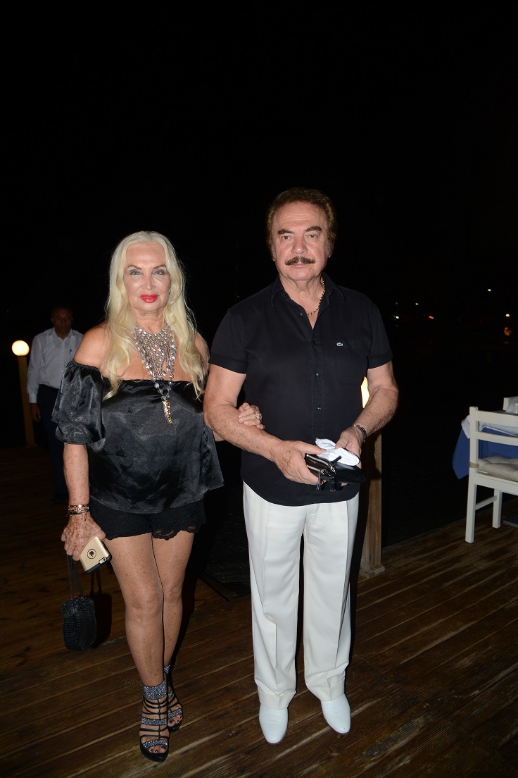 Sevim Emre tekneden düşen Orhan Gencebay'ın sağlık durumu hakkında bilgi verdi