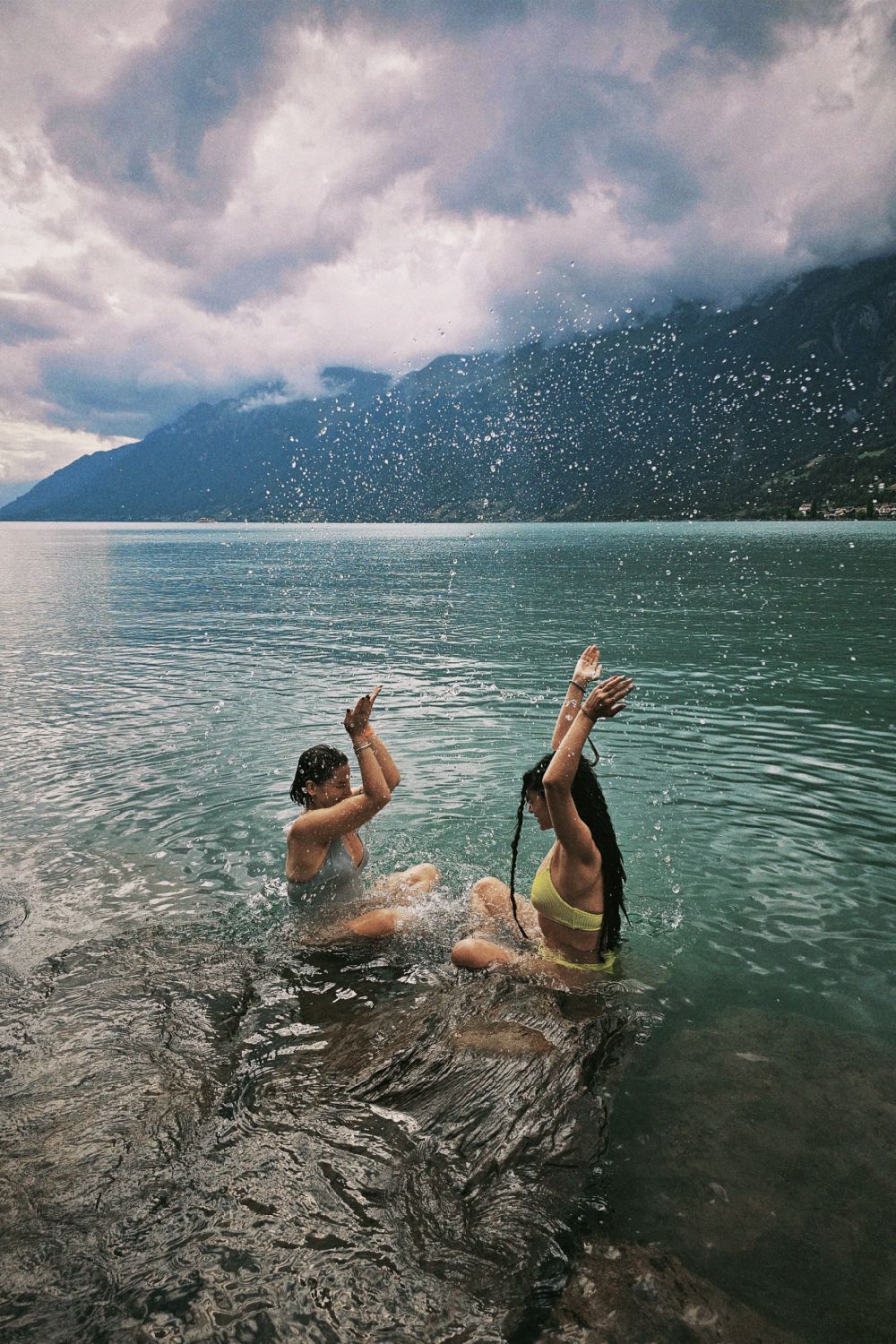 Sitare Akbaş karavanla Avrupa turuna çıktı