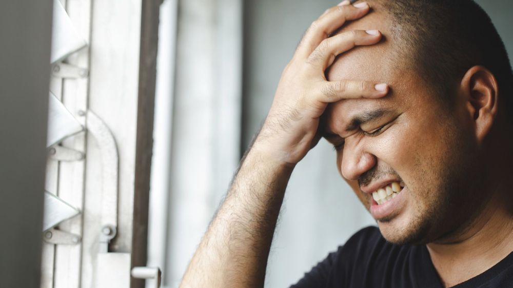 Baş ağrısı beyin tümörü habercisi mi?