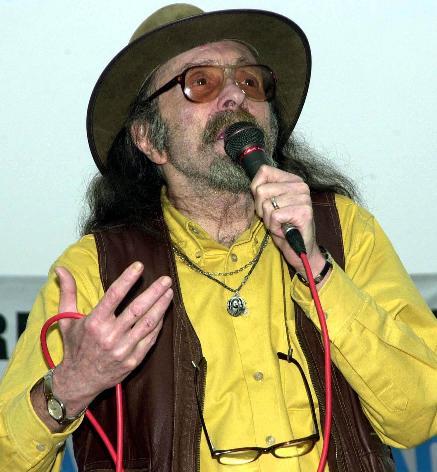 Cem Karaca'nın filmi çekiliyor mu? İşte flaş iddia!