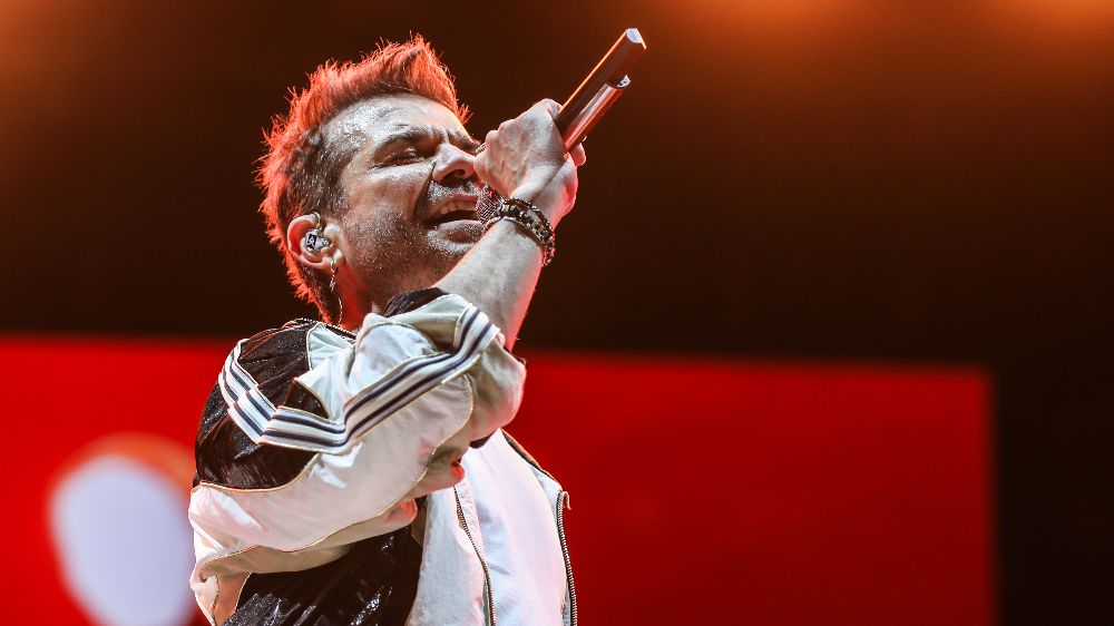 Kenan Doğulu, yaz konserlerine hız kesmeden devam ediyor