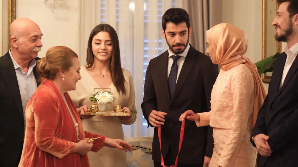 Kızılcık Şerbeti'ndeki değişiklikler seyirciyi şok edecek!