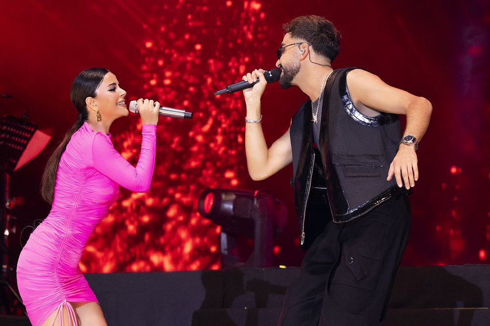 Simge Sağın'dan kapalı gişe konser