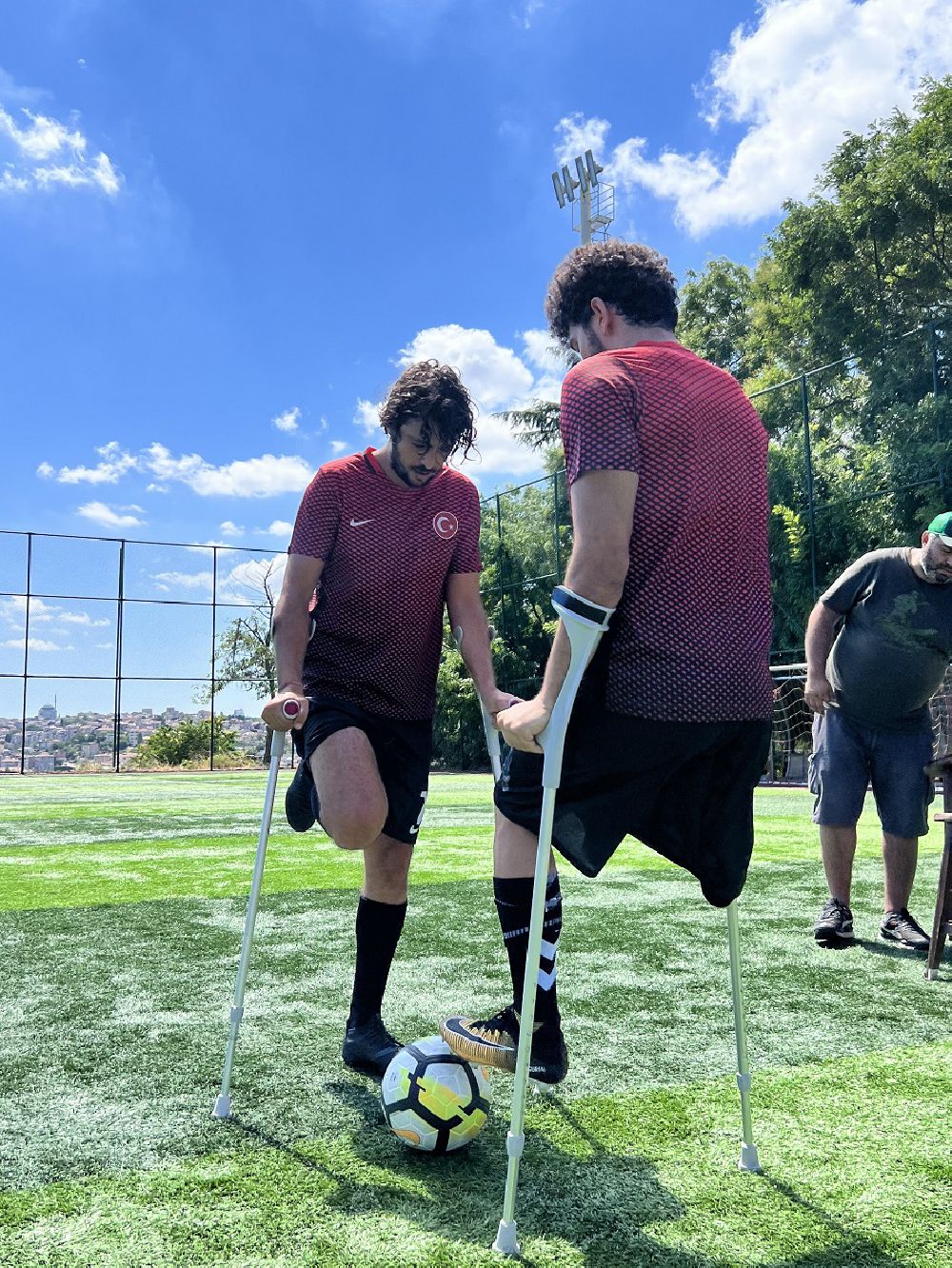 Taner Ölmez'den sürpriz proje! Bakın hangi ünlü ismi canlandıracak?