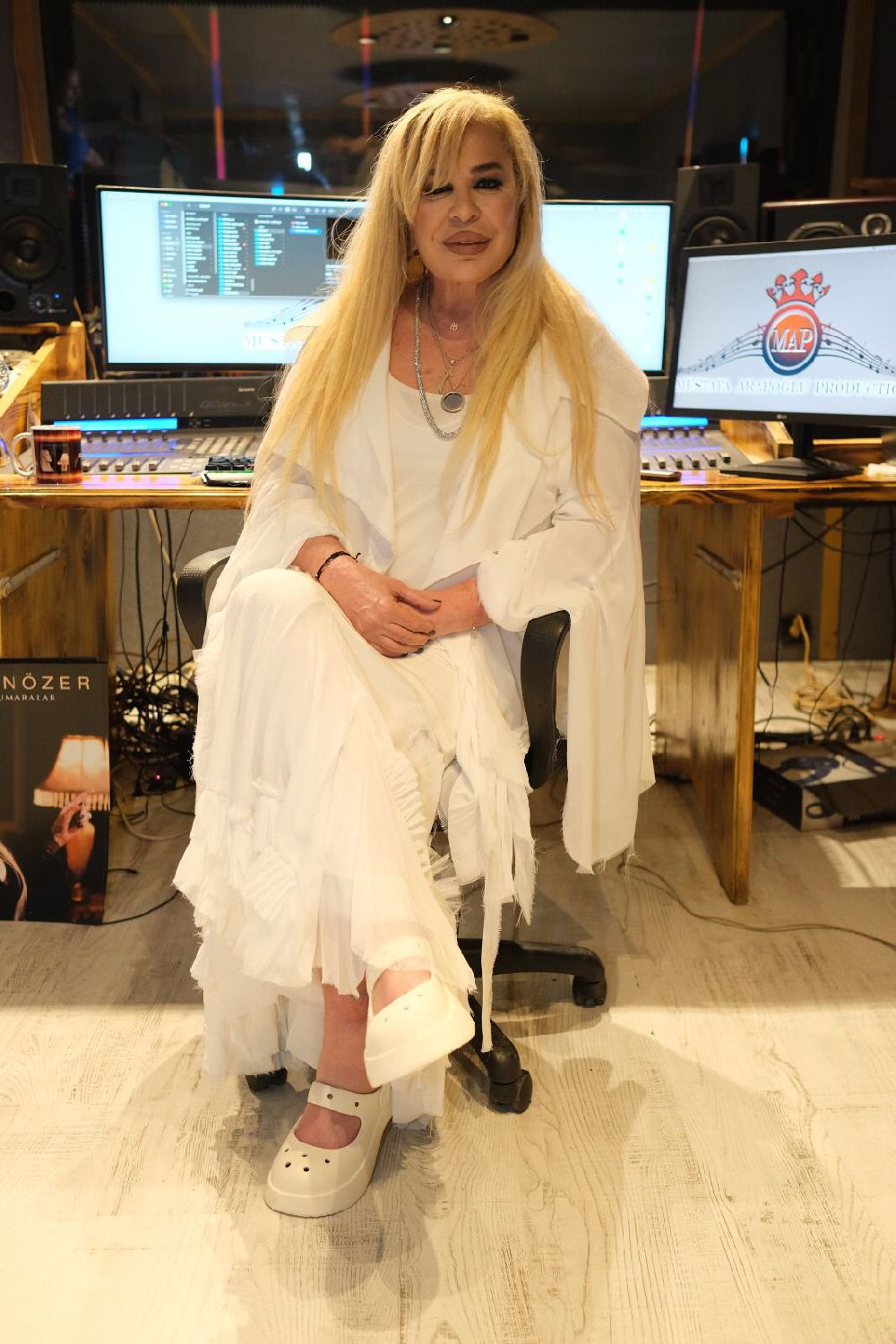 Zerrin Özer'den Z kuşağı açıklaması