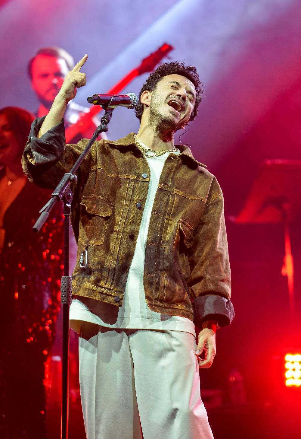 Buray için yaz bitmedi