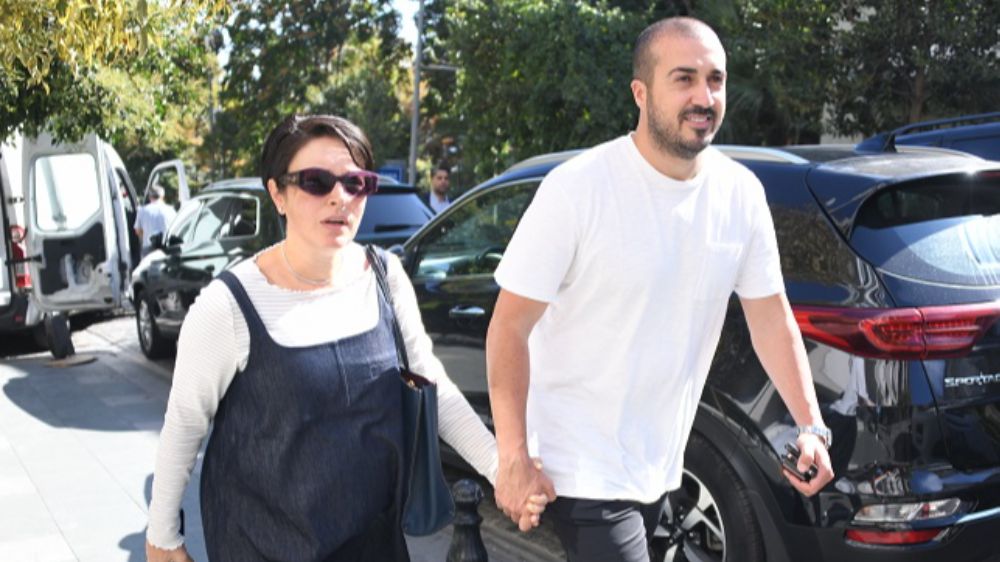 Ezgi Mola'dan hayranları bakın ne istiyor?