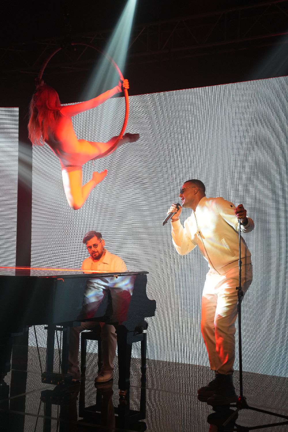 Grammy ödüllü Mohombi ile Berk Can Arslan’dan “Zombie” düeti