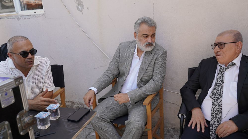 İlyas Salman'lı "Oy'una mı Geldik" filmi seyircisiyle buluşmaya hazırlanıyor