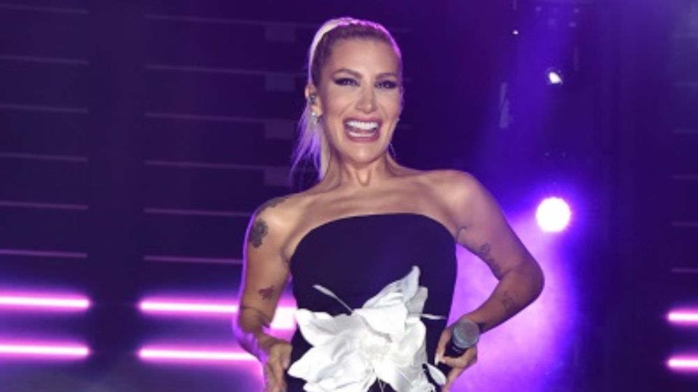 İrem Derici'den şaşırtan fake hesap itirafı!