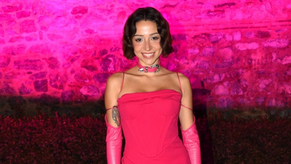 Zeynep Bastık saçlarını neden iki günde bir yıkadığını açıkladı