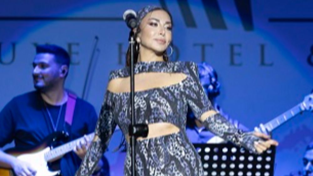 Ebru Yaşar'dan özel repertuvar