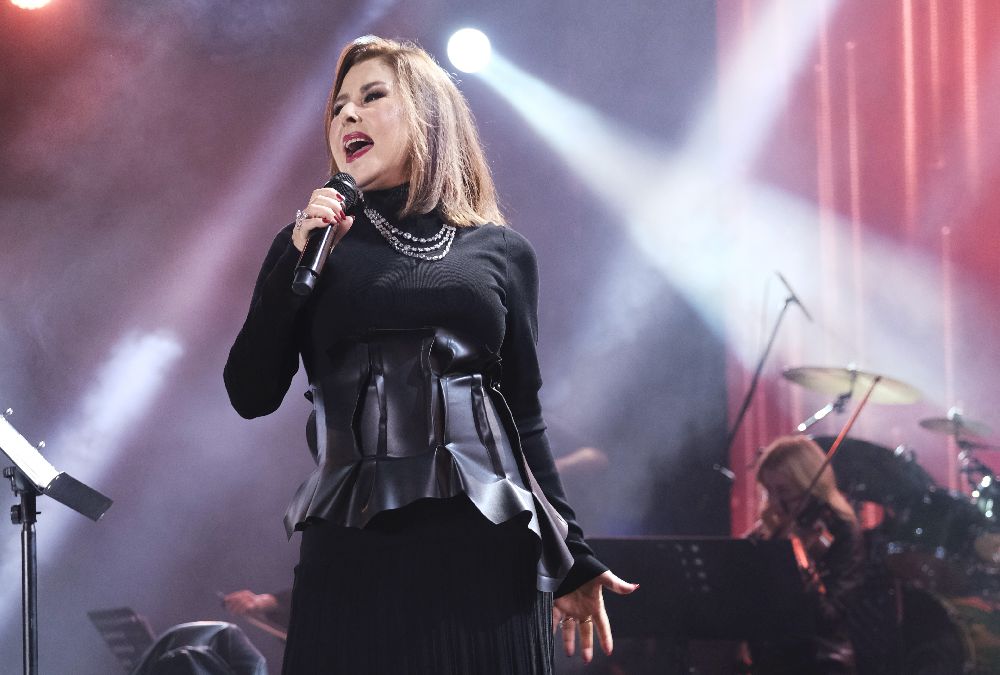 Nilüfer Kuruçeşme sahnesini fethetti