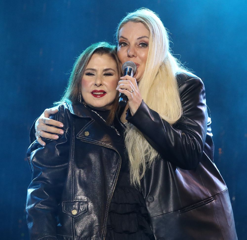 Nilüfer Kuruçeşme sahnesini fethetti