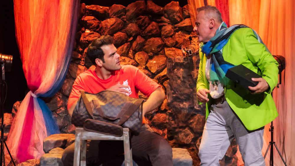 “Ölümün Tersi Arzudur” izleyiciden büyük alkış topladı