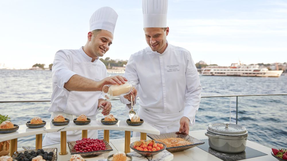 The Peninsula İstanbul’da 29 Ekim Cumhuriyet Bayramı özel bir brunch eşliğinde kutlanıyor