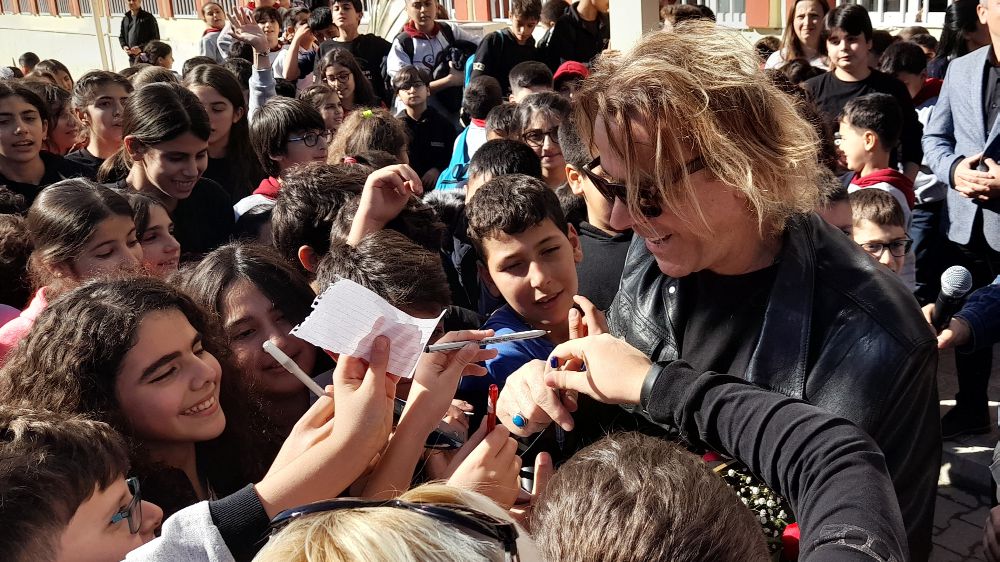 Çocuk hakları için coşkulu buluşma