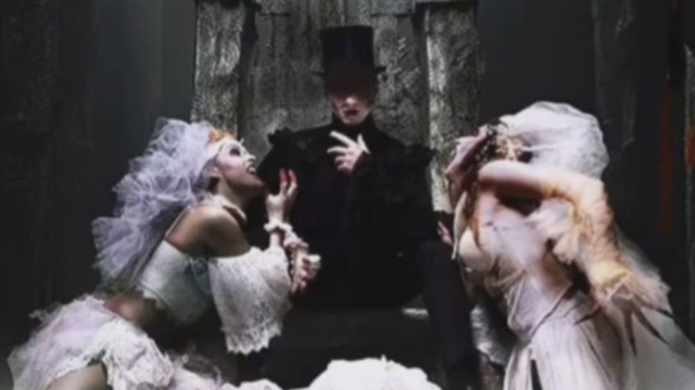 'Dracula' müzikali izleyiciyle buluşuyor