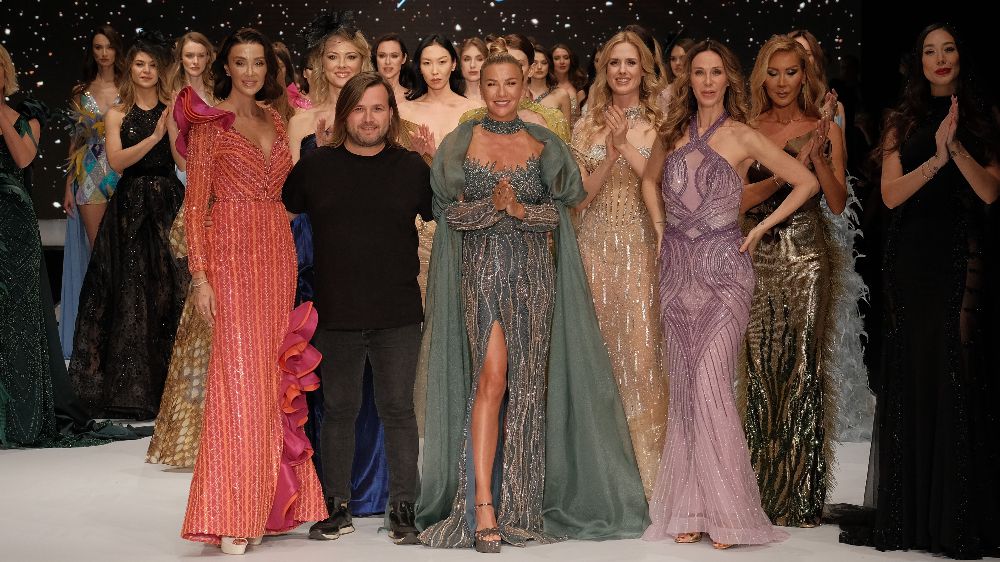 Podyumun yıldızları İzmir’de parladı    