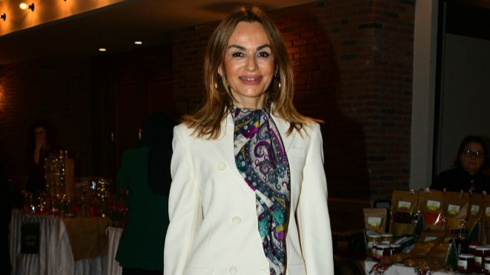 Eğitime destek için yılbaşı kermesi düzenlediler