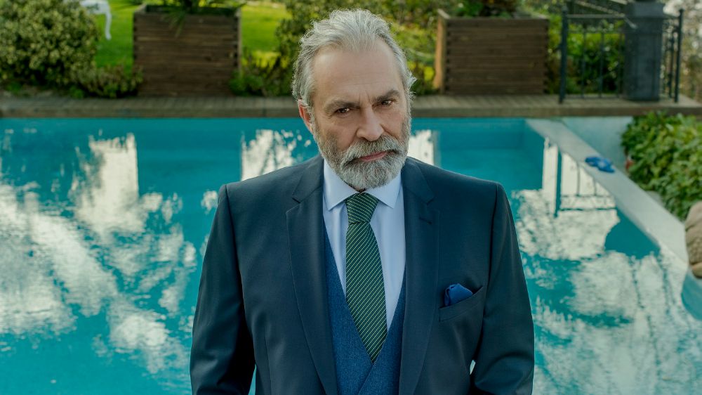 Haluk Bilginer'e şok haber!