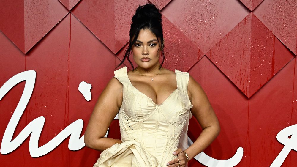 İngiliz Moda Ödülleri’nin değişim lideri Michaela Coel   