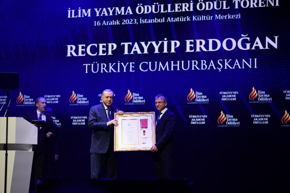 Türkiye’nin Akademi Ödülleri üçüncü kez sahiplerini buldu