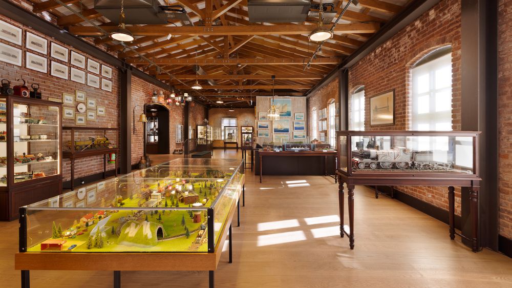 Ayvalık Rahmi M. Koç Müzesi kapılarını açıyor