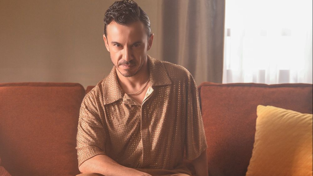 Buray yeni albümünün ilk video klibini yayınladı