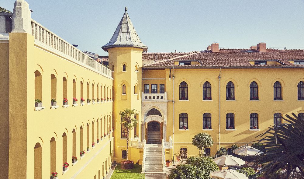 İstanbul'un kalbinde aşk: Four Seasons İstanbul otellerinde unutulmaz bir Sevgililer Günü