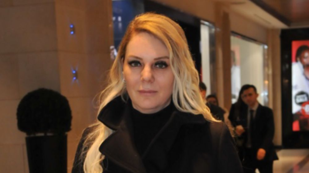 Kayahan'ın hayatı film oluyor! Beste Açar, babasının hayatını oynamasını istediği oyuncuyu açıkladı!