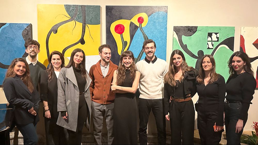 Oyuncu ve ressam Hazar Motan’ın sergisi ‘Prélude’ Grand Art’ta 